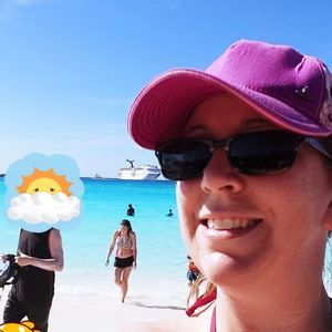 Meet your Posher, Noelle